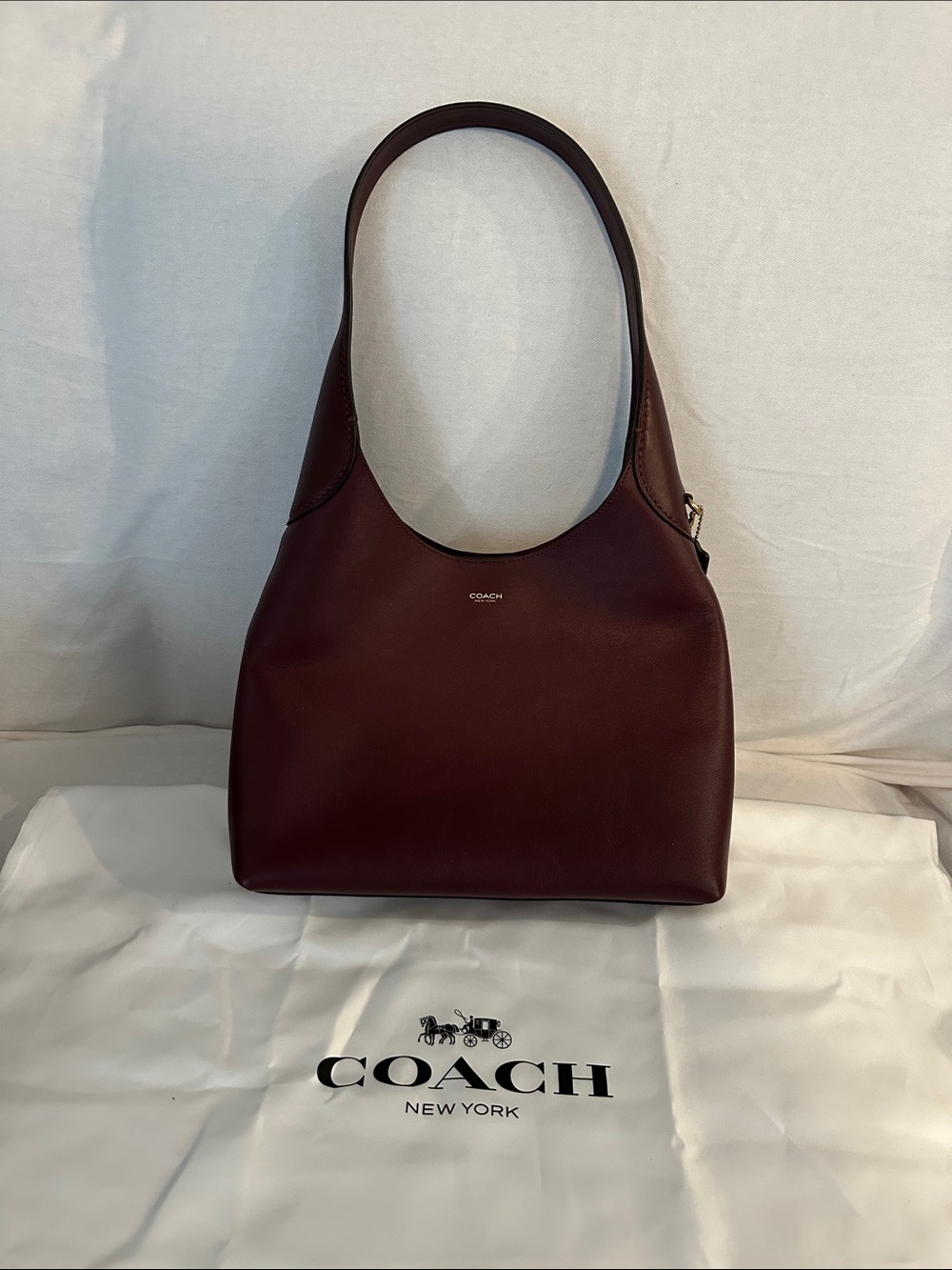 COACH Wine Red Leather Shoulder Bag